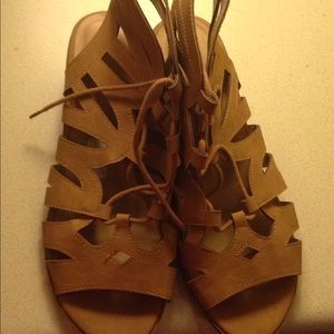 City classified heels